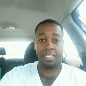 Meet your Posher, Donta